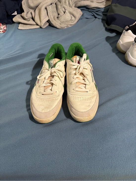 Reebok Other - Reebok Cream Leather Sneakers with Green Lining